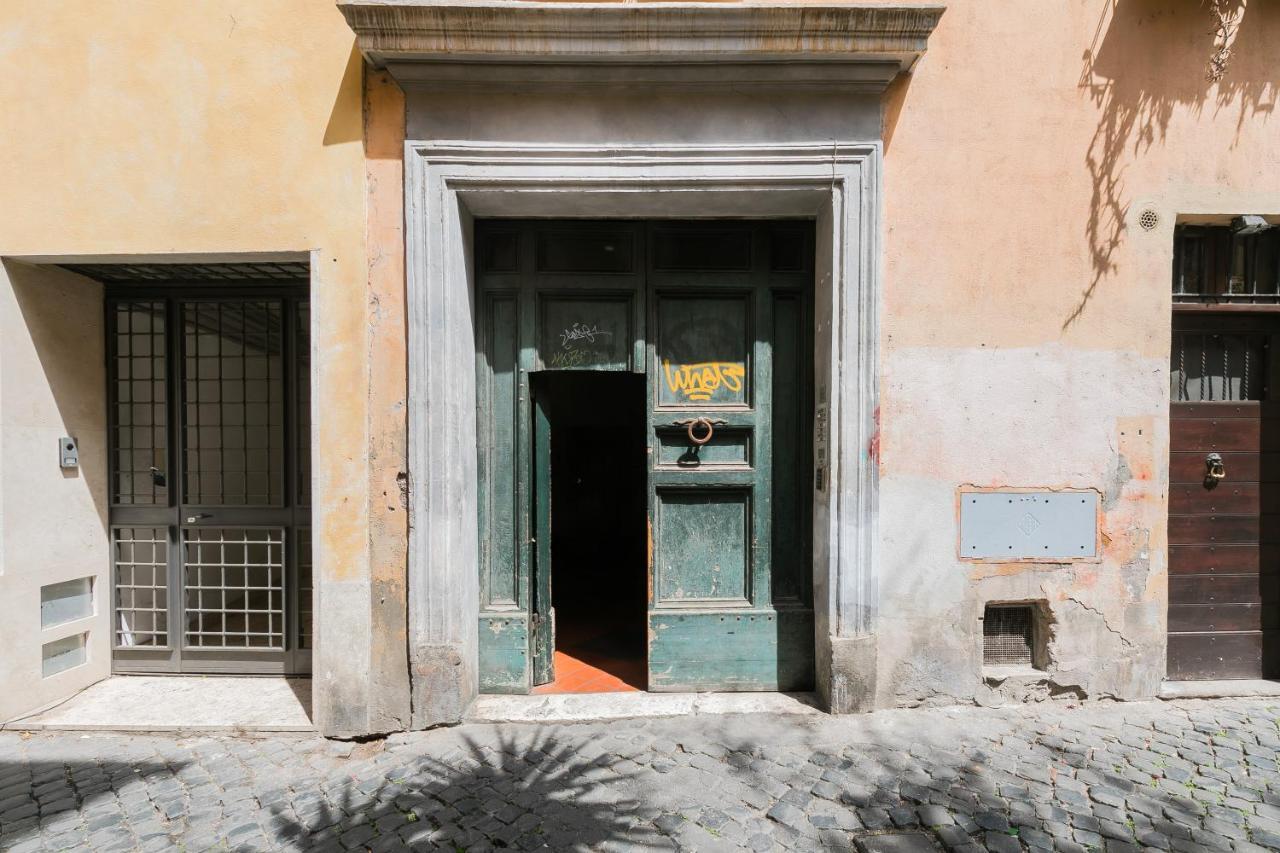 R.C. Cappellari Charming Campo De Fiori Apartment Rome Exterior photo